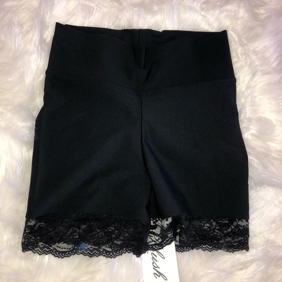 Plush Lace Trim Compression Shorts Size XS - Picture 5 of 7